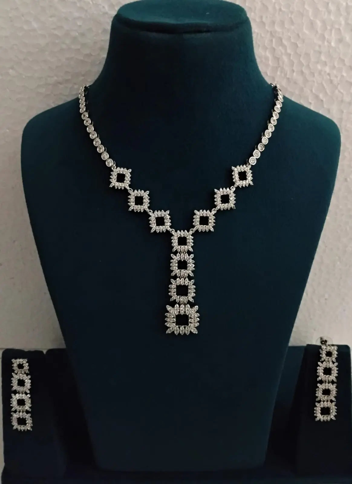 AD Necklace Set SQUARE Shape Ambani Fashion Jewellery