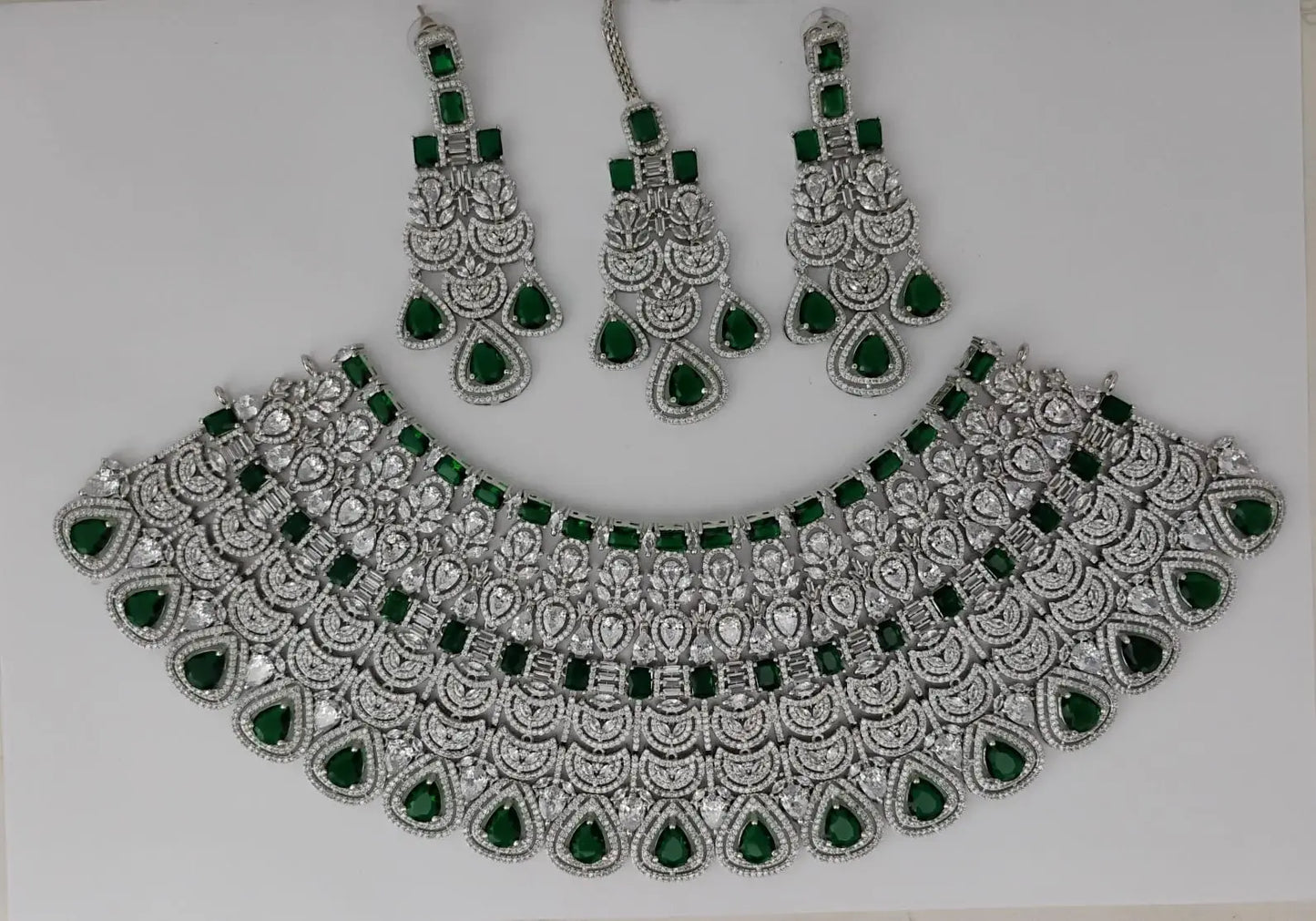 Exquisite Emerald & Diamond-Cut Zirconia Grand Bridal Choker Set with Maang Tikka Ambani Fashion Jewellery