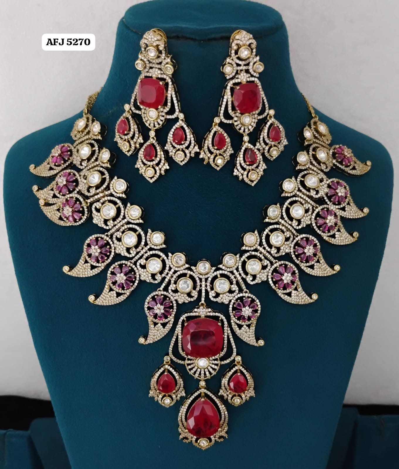 Kundan Necklace Set Ambani Fashion Jewellery