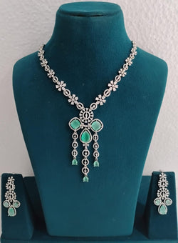 AD Necklace Set