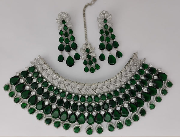 Grand Cascading Emerald Pear-Cut Bridal Choker Set with Floral Accents