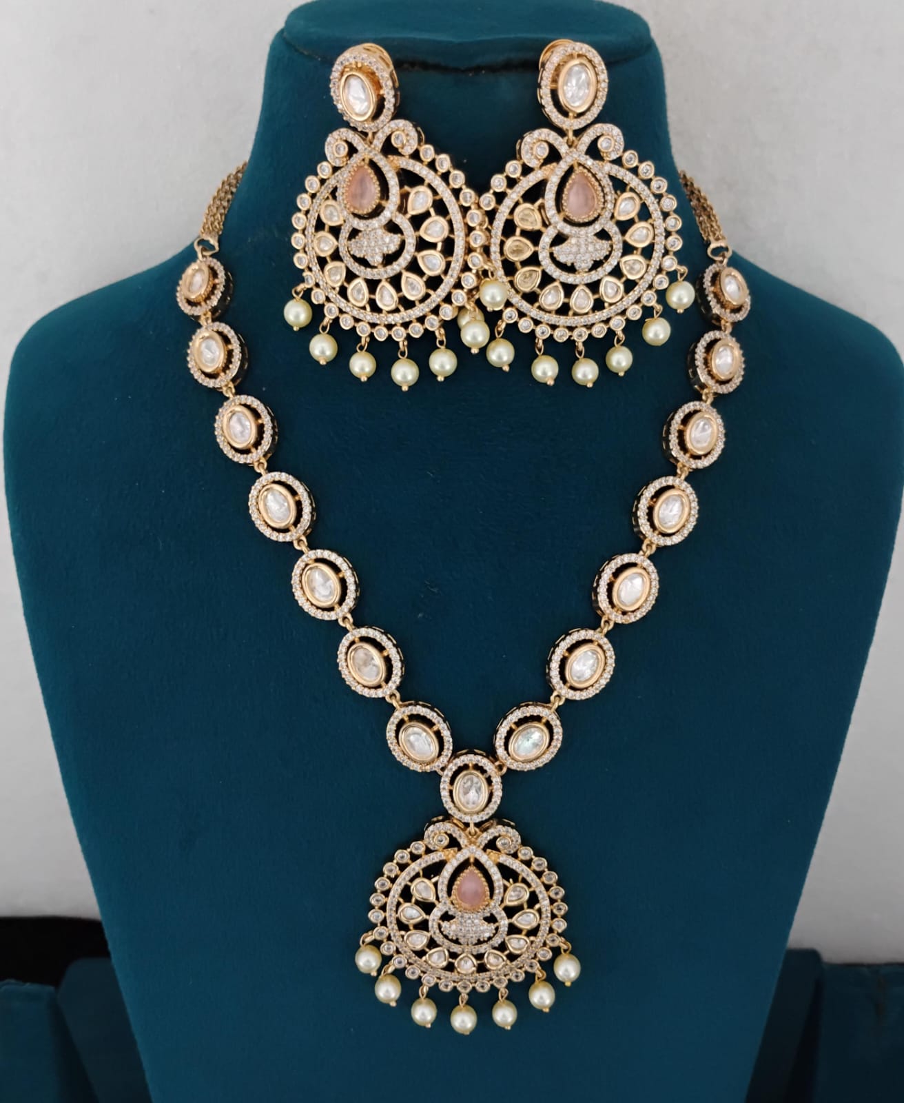 Kundan Necklace Set Ambani Fashion Jewellery