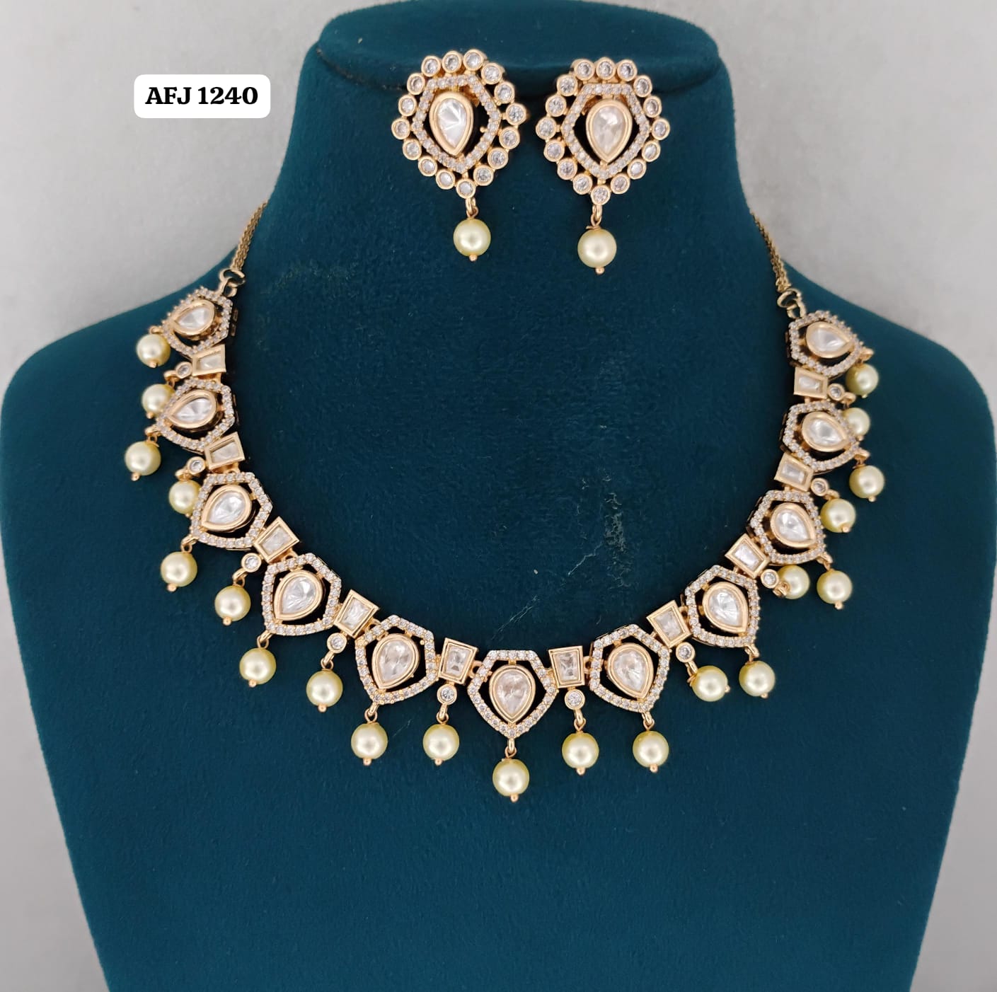 Kundan Necklace Set Ambani Fashion Jewellery