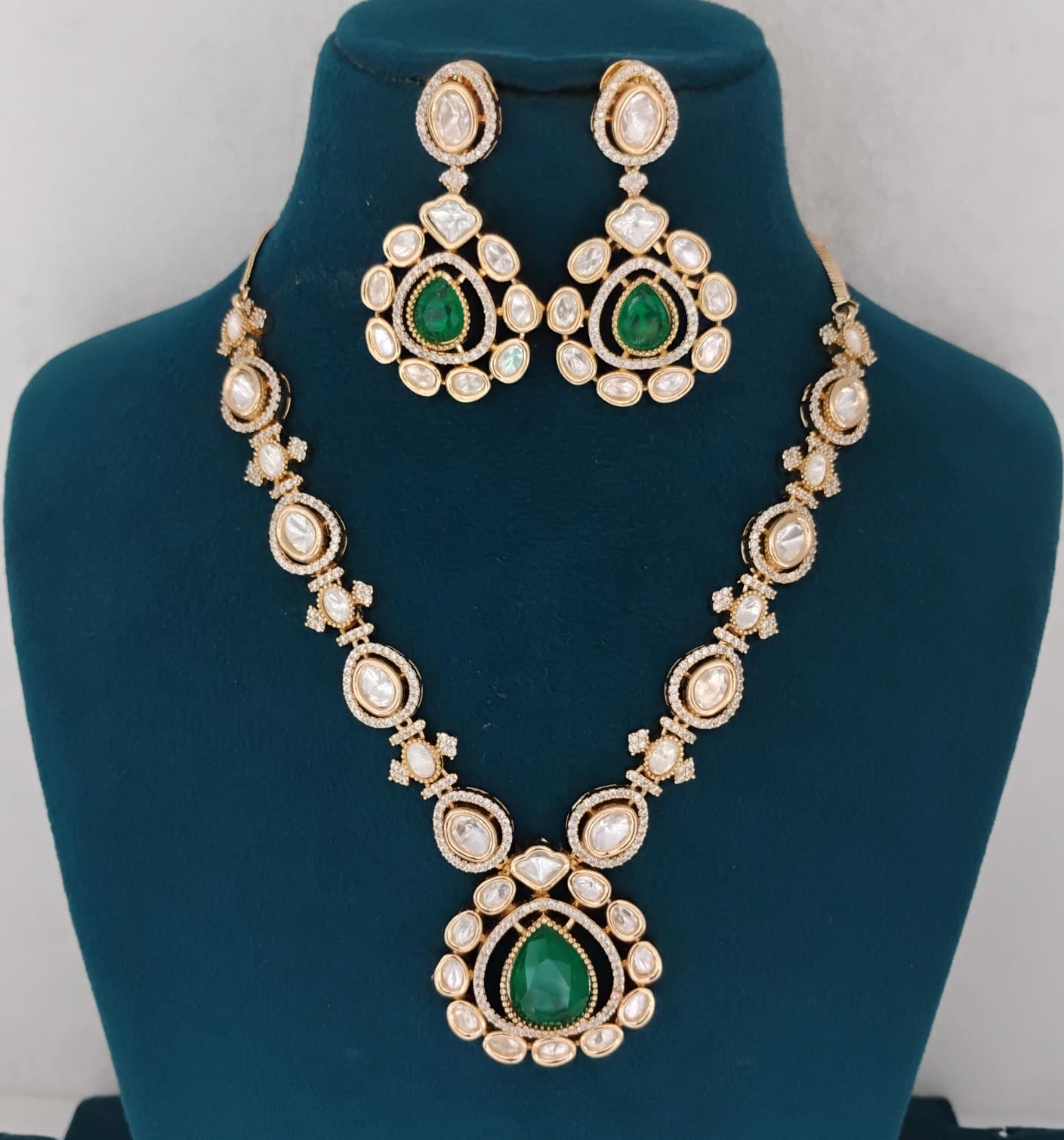 Kundan Necklace Set Ambani Fashion Jewellery