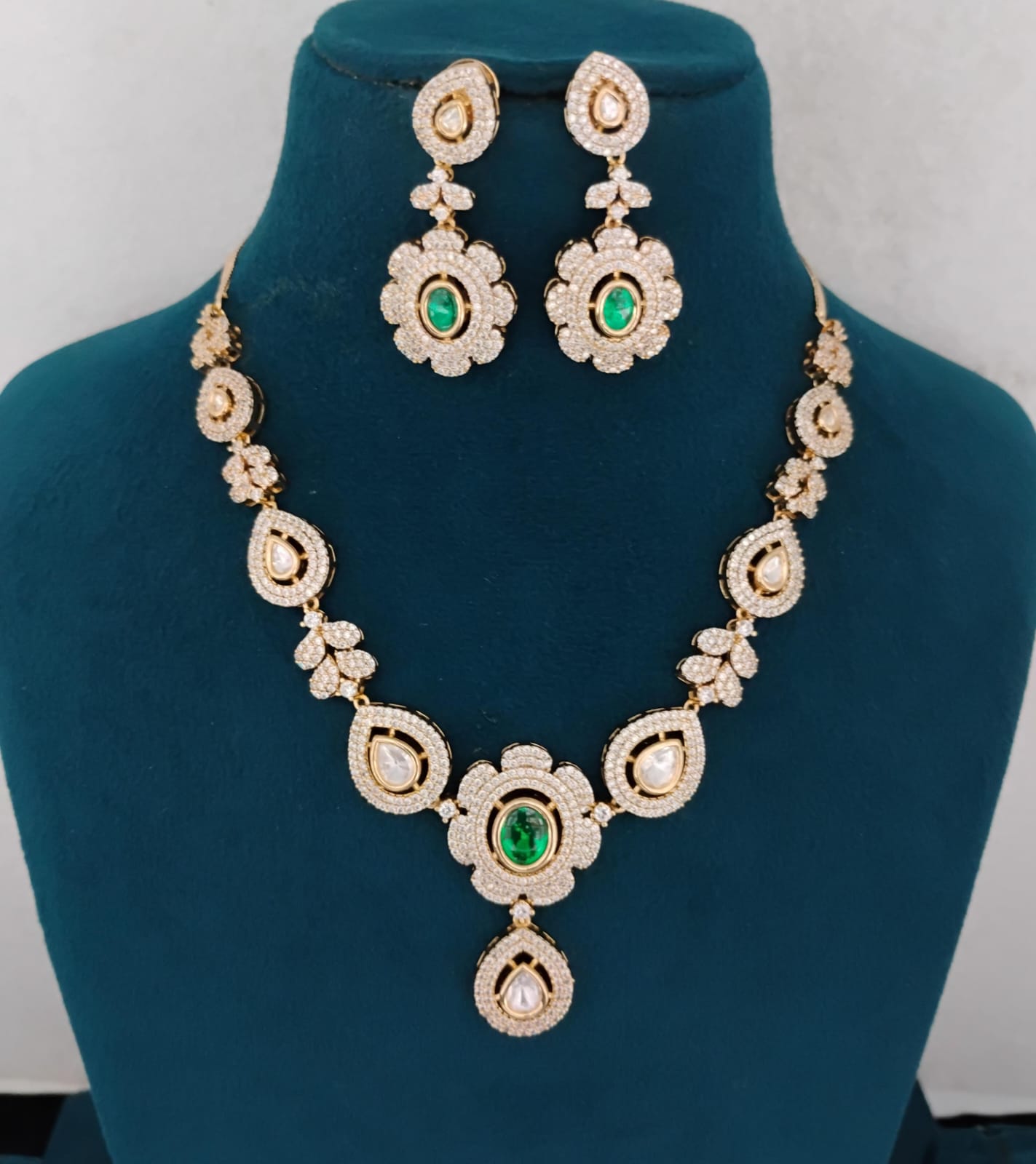 Kundan Necklace Set Ambani Fashion Jewellery