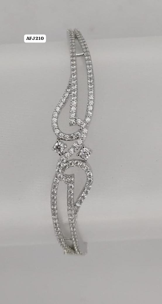American Diamond Bracelet Ambani Fashion Jewellery